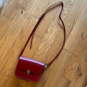 Susu Vintage red purse!!